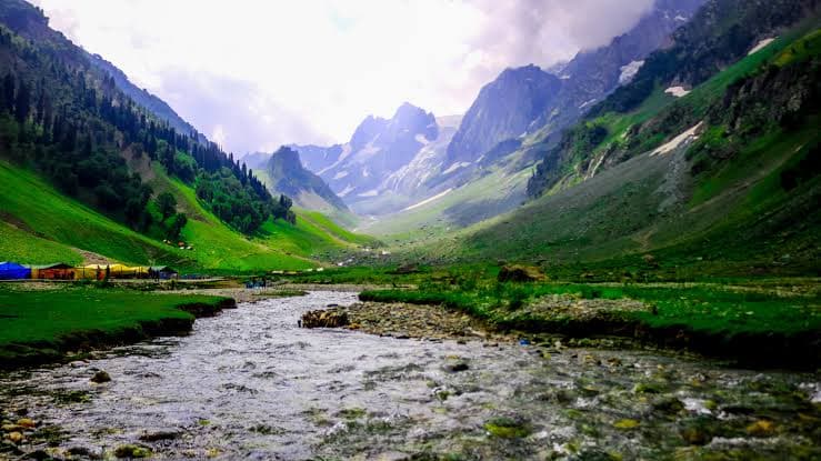 Mesmerizing Kashmir — gallery view 5