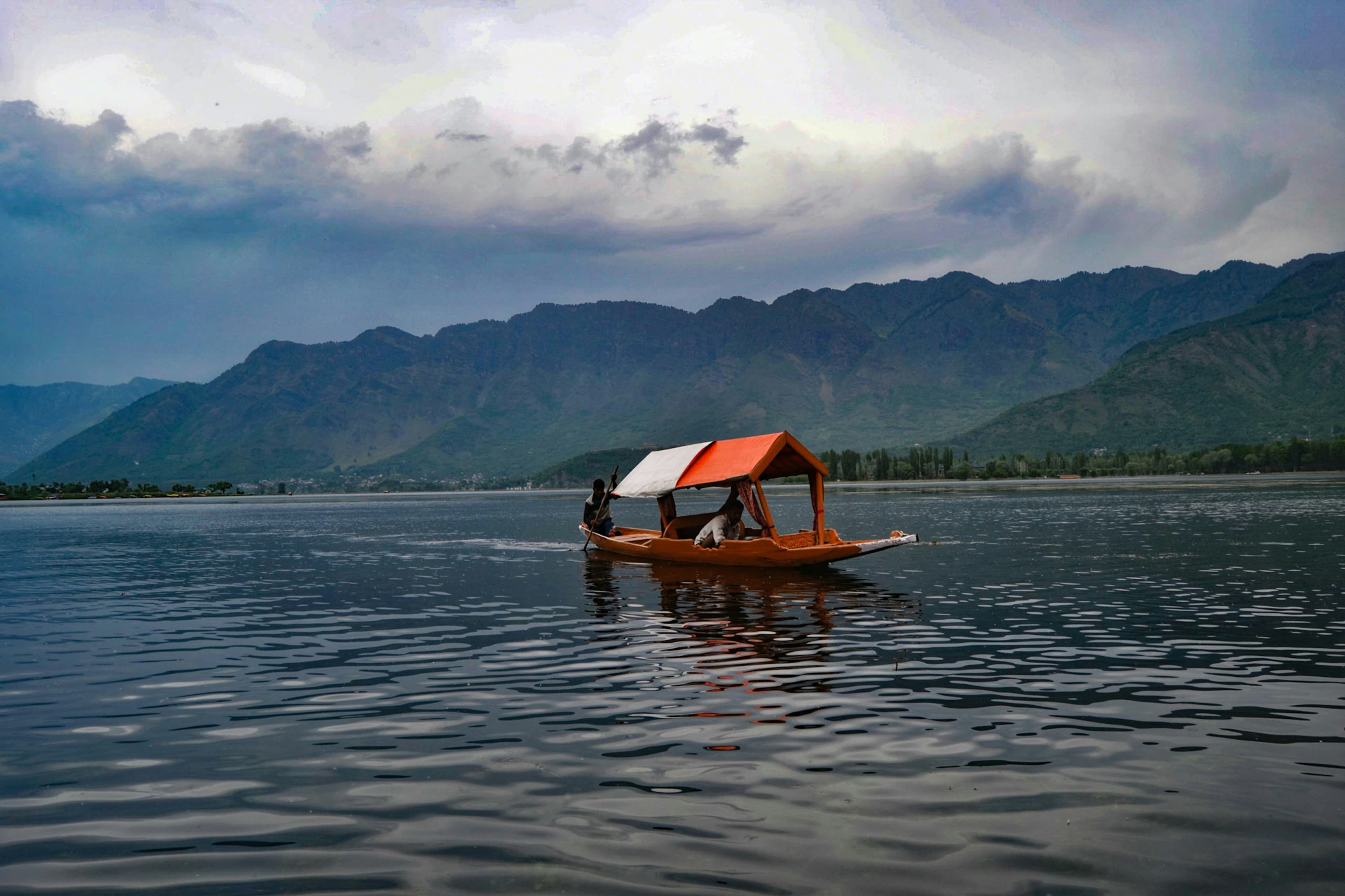 Kashmir — traveller story from Priya Mehta