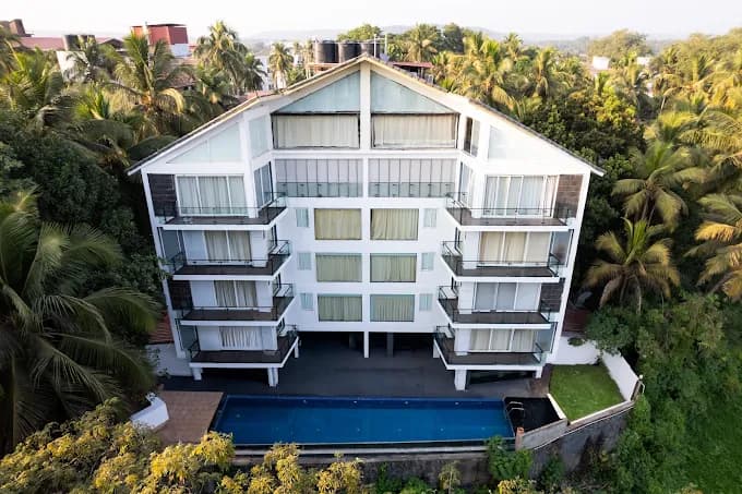 Regal Sands Hotel