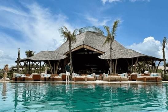 ARNA Suites & Ocean
